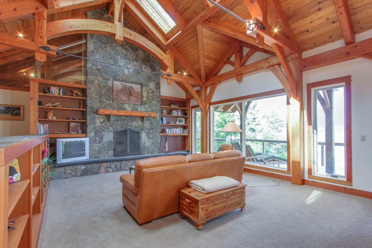 Bottle Bay Lakefront Lodge Sandpoint Exterior foto