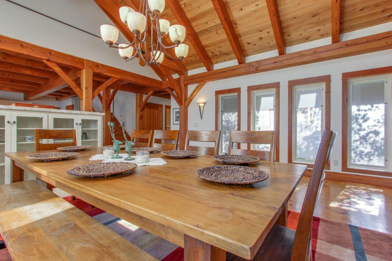 Bottle Bay Lakefront Lodge Sandpoint Exterior foto