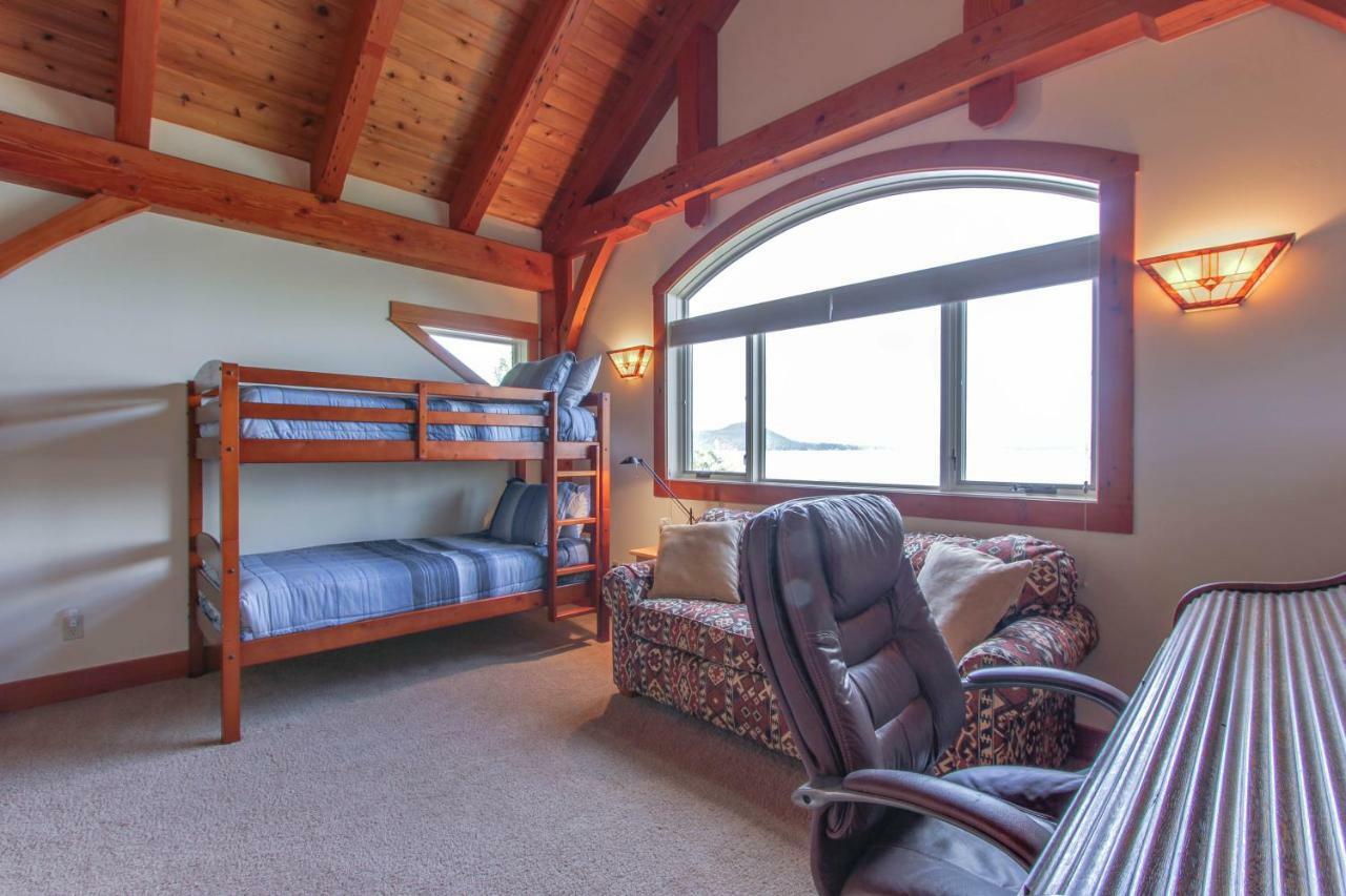 Bottle Bay Lakefront Lodge Sandpoint Exterior foto
